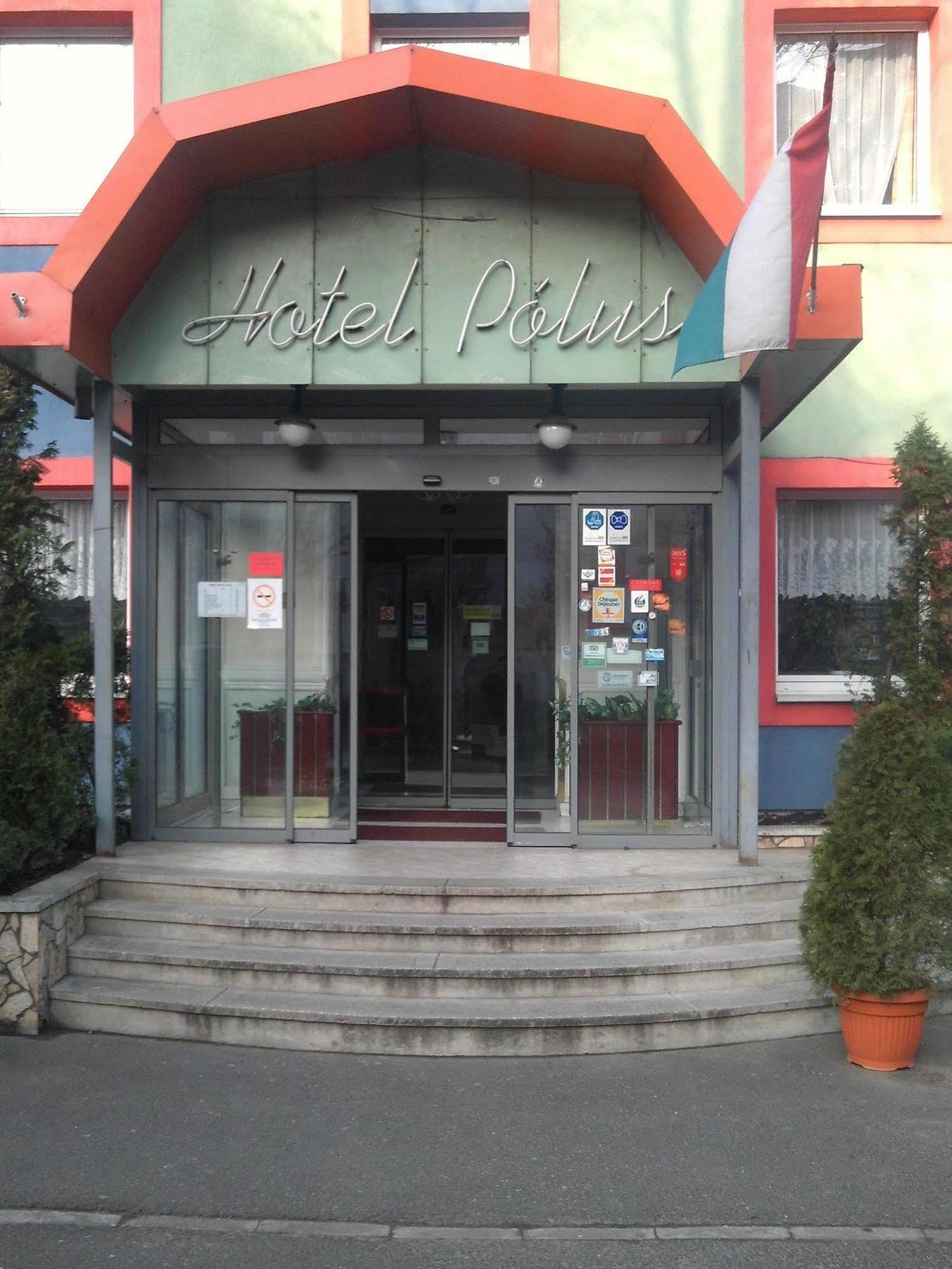 Hotel Polus Budapest Exterior foto